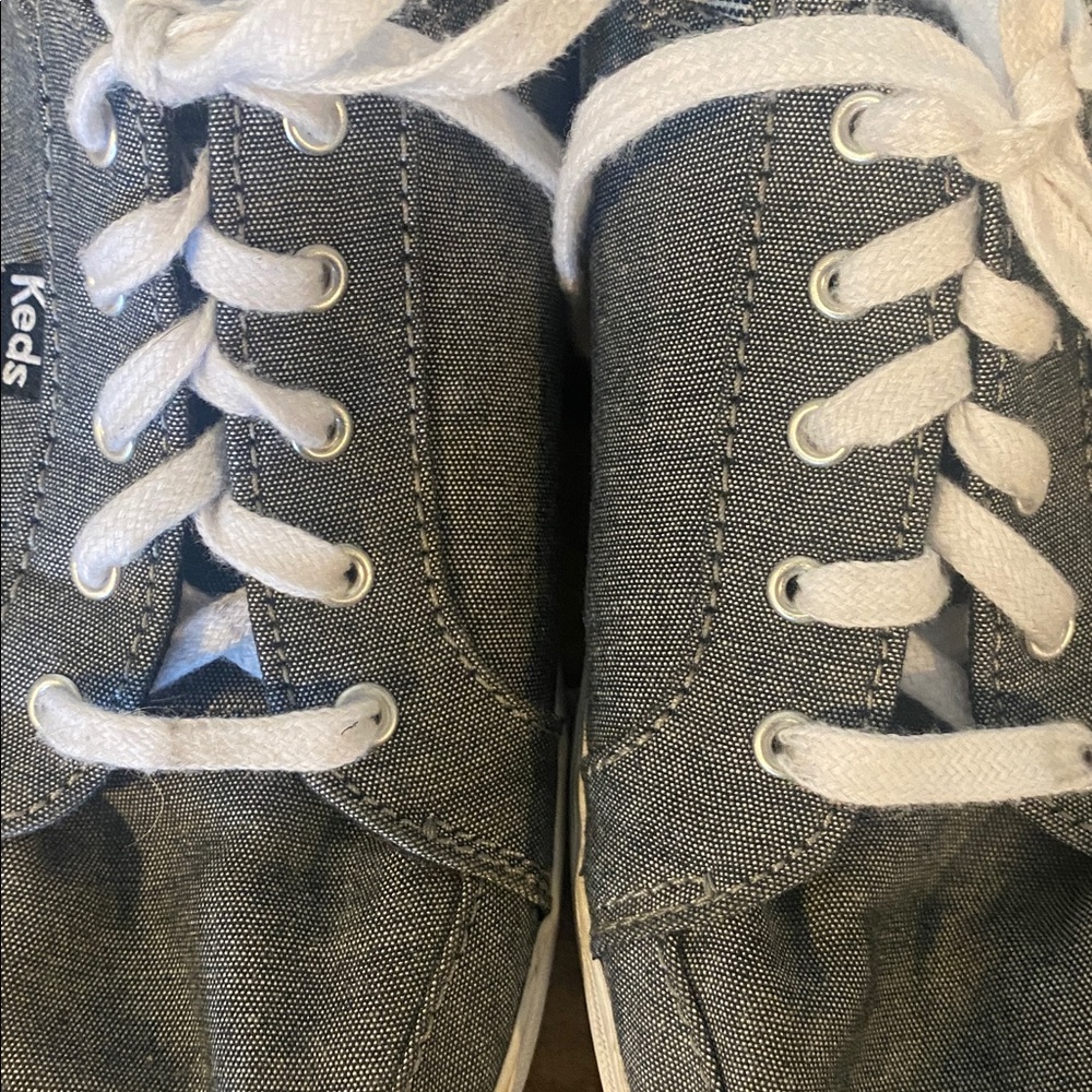 Keds size 8 ortholite sneaker - Picture 8 of 8